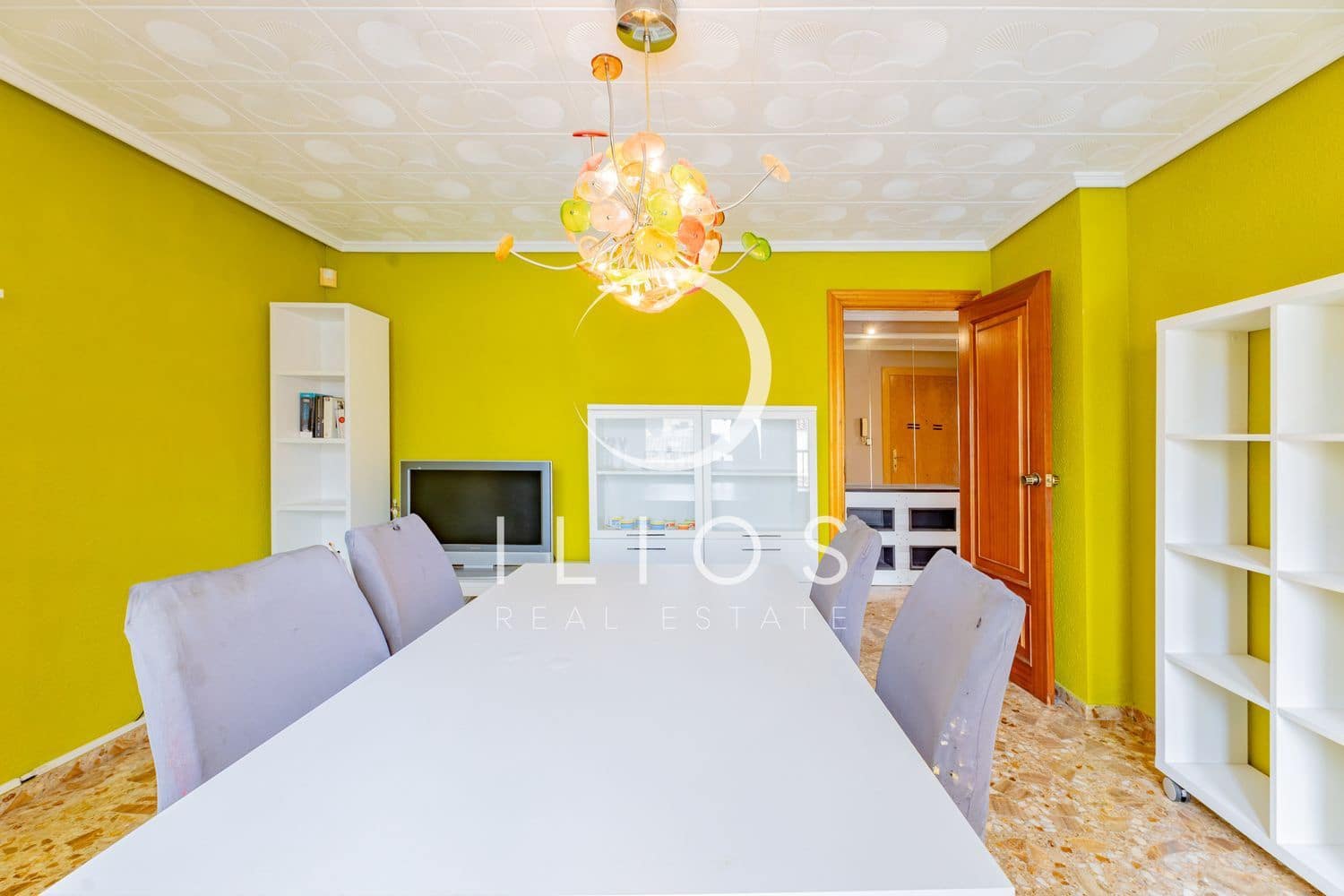 4 Zimmer Apartment zu verkaufen in Manises - 210.000 € (Ref: 9910410)