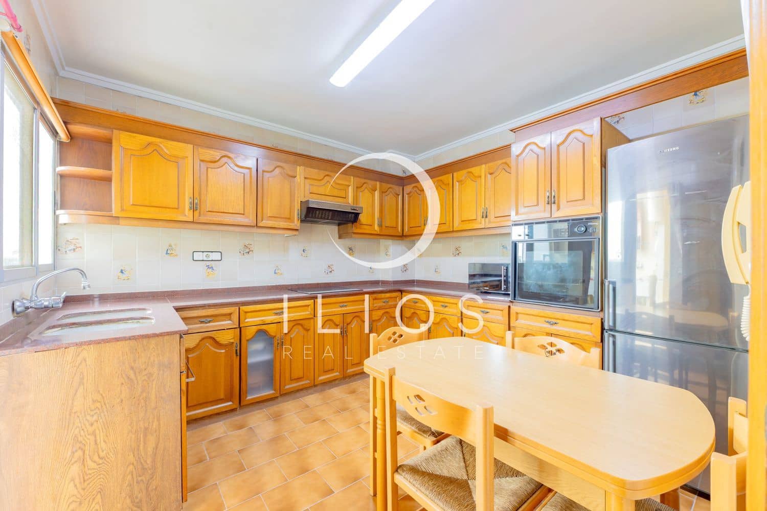 4 Zimmer Apartment zu verkaufen in Manises - 210.000 € (Ref: 9910410)