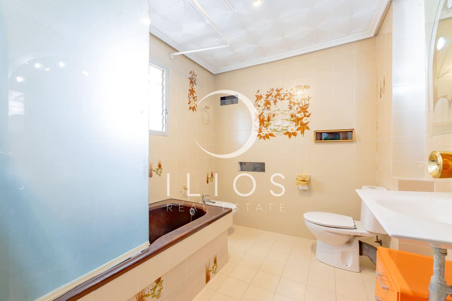 4 Zimmer Apartment zu verkaufen in Manises - 210.000 € (Ref: 9910410)
