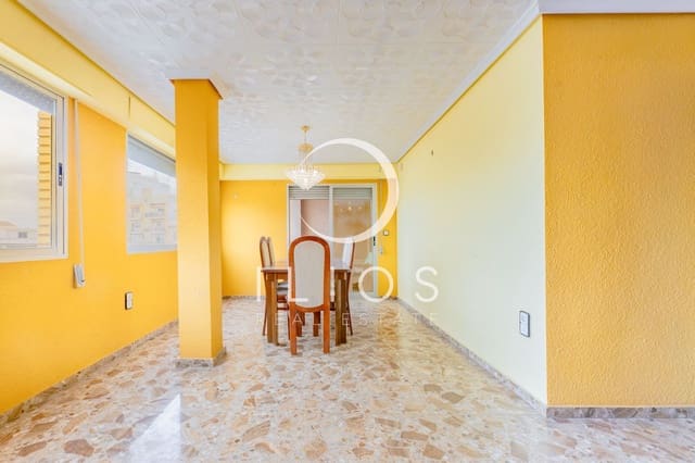 4 Zimmer Apartment zu verkaufen in Manises - 210.000 € (Ref: 9910410)