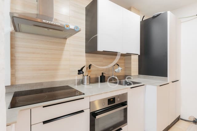 2 Zimmer Apartment zu verkaufen in Sant Francesc, València Stadt - 225.000 € (Ref: 9930365)