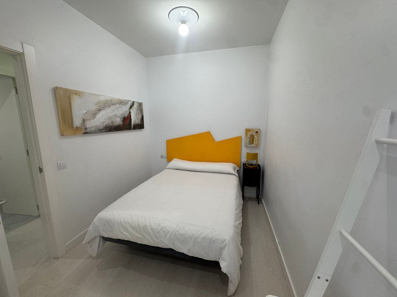 3 bedroom Apartment for rent in Valencia city - € 1,600 (Ref: 9939599)