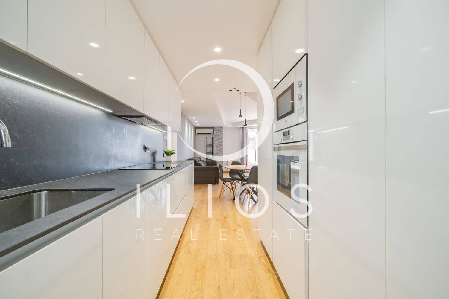 3 Zimmer Penthouse zu verkaufen in Valencia Stadt mit Garage - 625.000 € (Ref: 9990385)