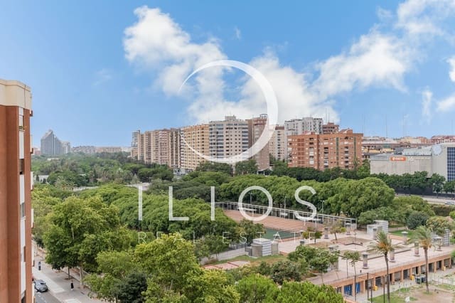 3 soveværelse Penthouse til salg i Sant Francesc, Valencia by med garage - € 625.000 (Ref: 9990385)