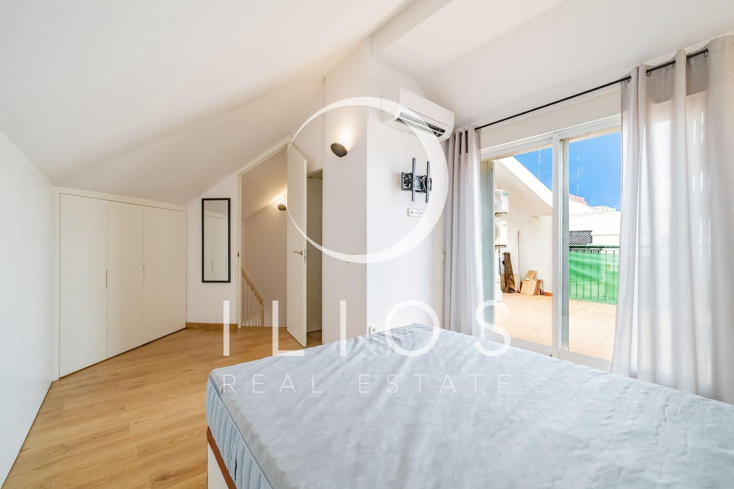 3 Zimmer Penthouse zu verkaufen in Valencia Stadt mit Garage - 625.000 € (Ref: 9990385)