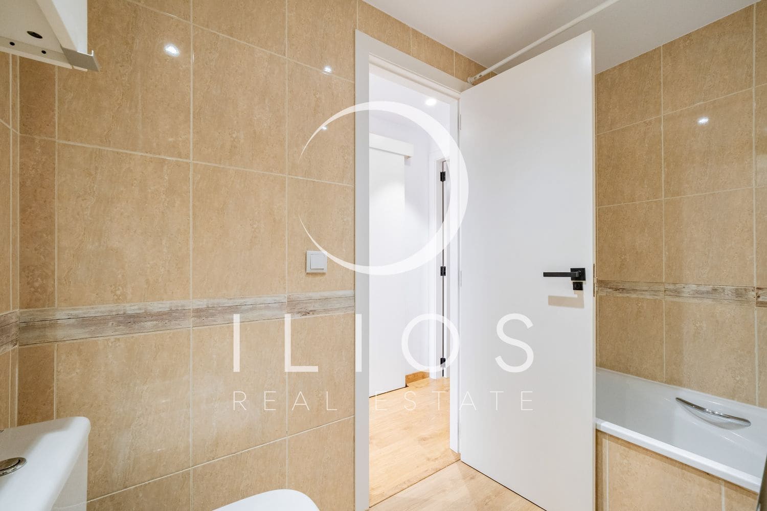3 Zimmer Penthouse zu verkaufen in Valencia Stadt mit Garage - 625.000 € (Ref: 9990385)