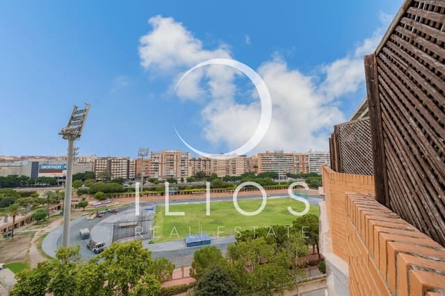3 soveværelse Penthouse til salg i Sant Francesc, Valencia by med garage - € 625.000 (Ref: 9990385)