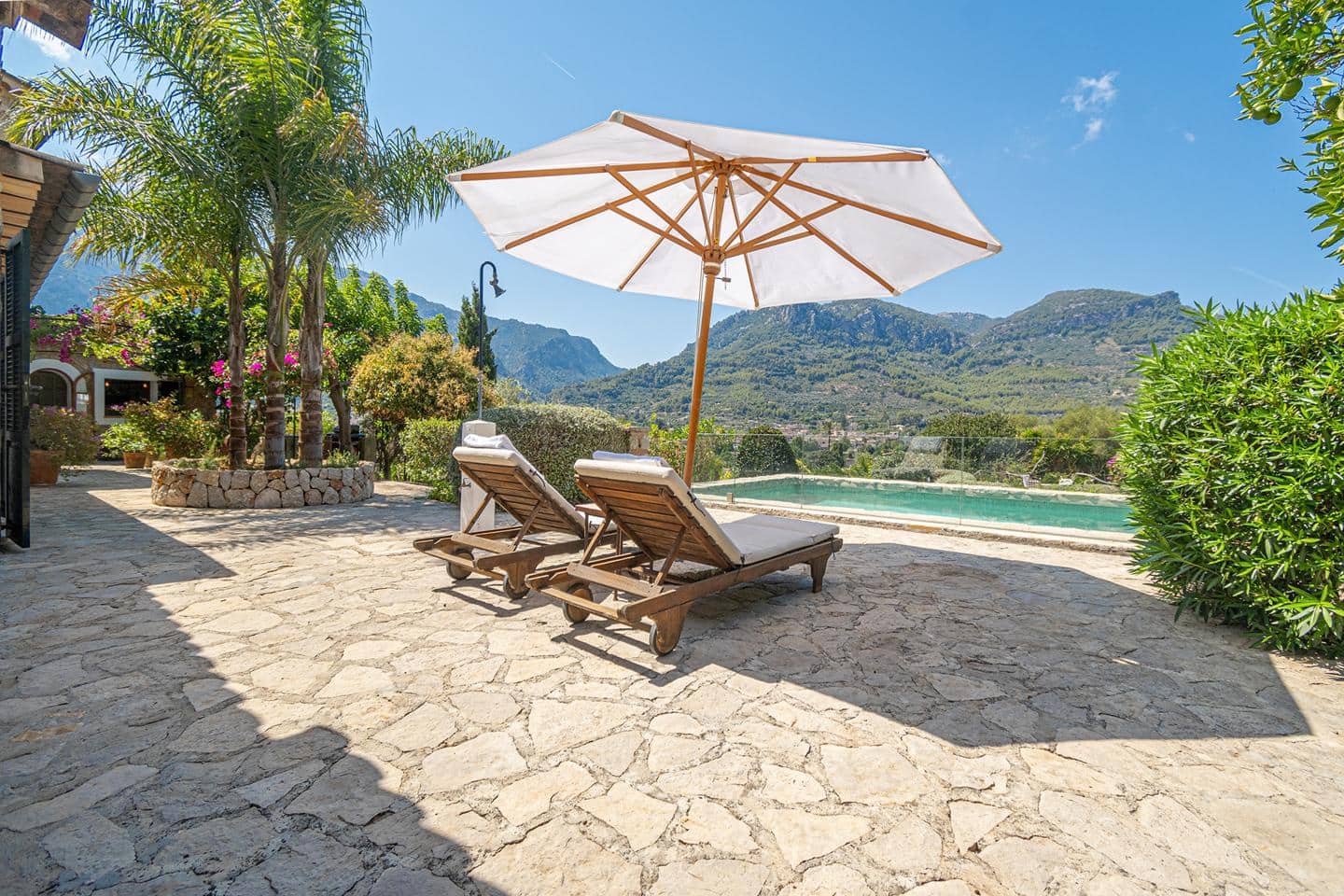 3 bedroom Villa for sale in Soller with pool garage - € 2,655,000 (Ref: 10051879)
