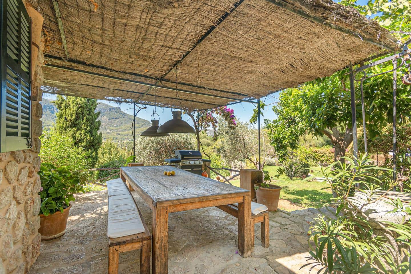 3 bedroom Villa for sale in Soller with pool garage - € 2,655,000 (Ref: 10051879)