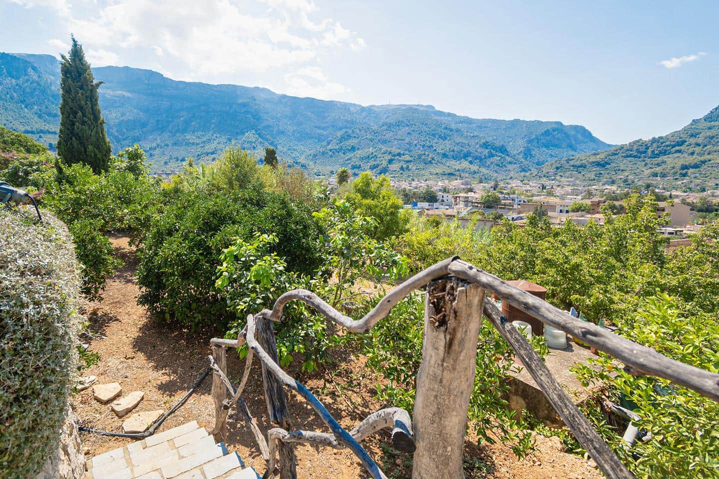 3 bedroom Villa for sale in Soller with pool garage - € 2,655,000 (Ref: 10051879)