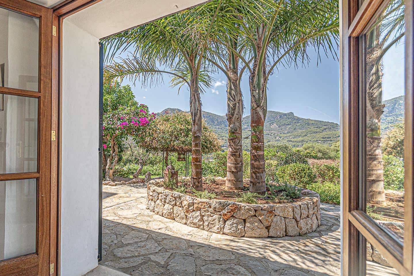 3 bedroom Villa for sale in Soller with pool garage - € 2,655,000 (Ref: 10051879)