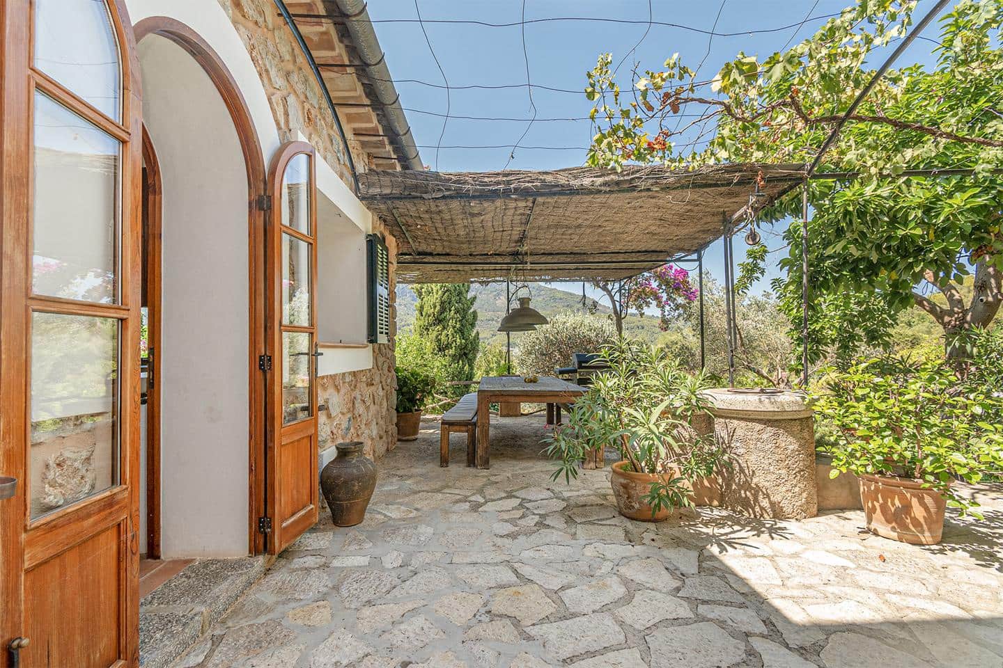 3 bedroom Villa for sale in Soller with pool garage - € 2,655,000 (Ref: 10051879)