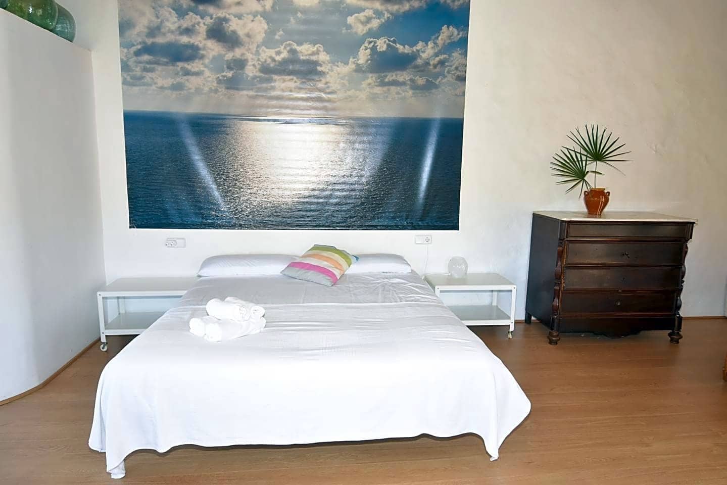   4 soveværelse   ferieFinca/Landehus i Soller   med   swimmingpool  garage  - € 450 (Ref: 9415210)