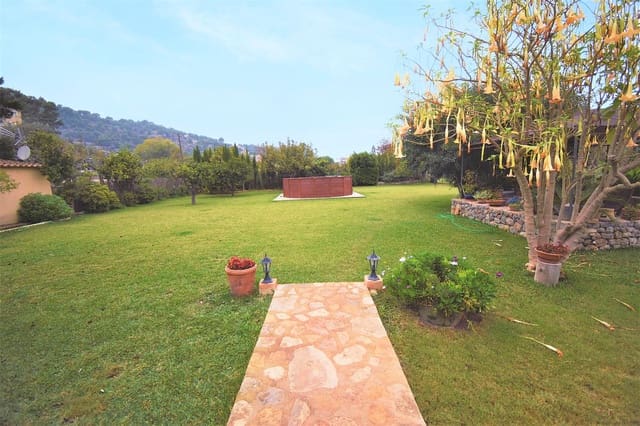 4 bedroom Finca/Country House for sale in Puerto de Soller / Port de Soller, Sóller with garage - € 1,800,000 (Ref: 9415226)