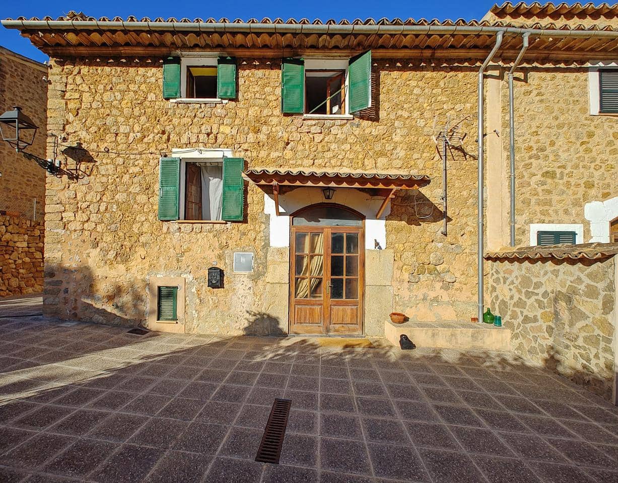 2 slaapkamer Villa te koop in Soller - € 1.050.000 (Ref: 9417446)