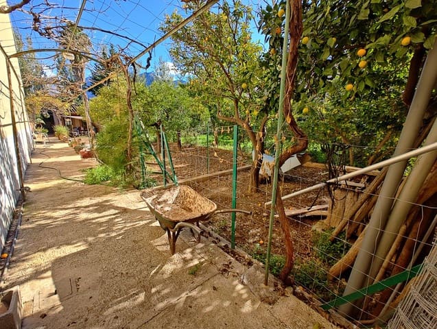 6 slaapkamer Villa te koop in Sóller - € 1.100.000 (Ref: 9417447)