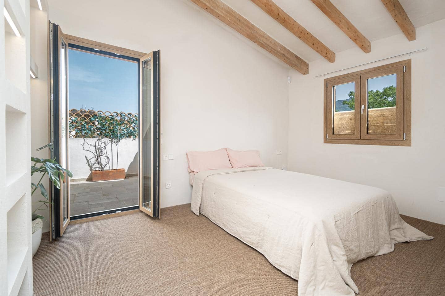 2 bedroom Villa for sale in Soller with garage - € 670,000 (Ref: 9417453)