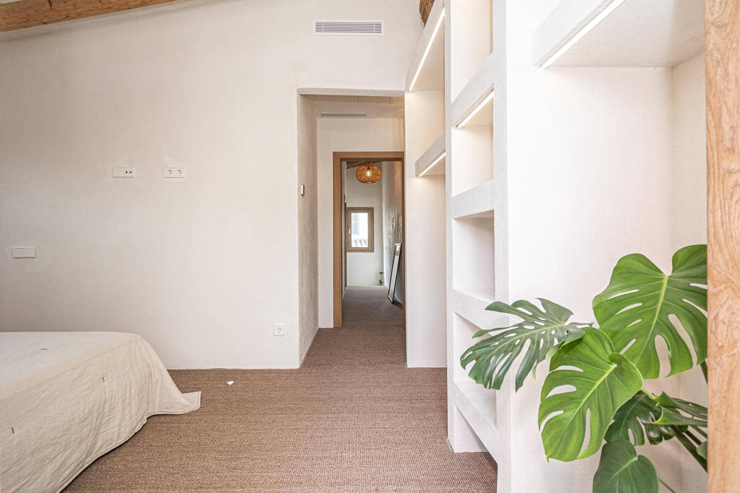 2 bedroom Villa for sale in Soller with garage - € 670,000 (Ref: 9417453)