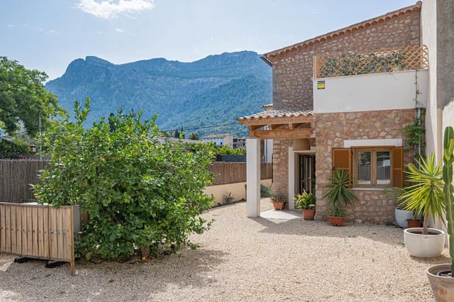 2 bedroom Villa for sale in Sóller with garage - € 670,000 (Ref: 9417453)