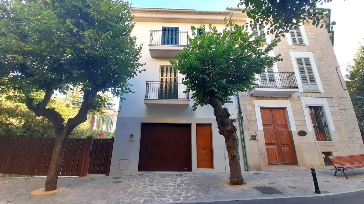 2 slaapkamer Villa te koop in Soller met garage - € 1.190.000 (Ref: 9417455)