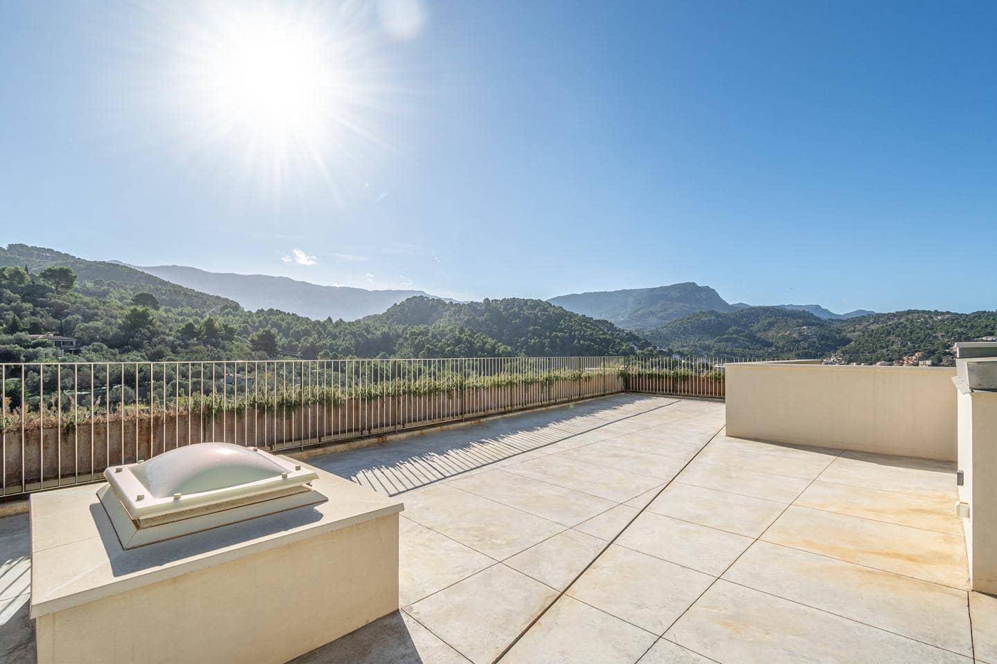 4 soverom Villa til salgs i Puerto de Soller / Port de Soller med svømmebasseng garasje - € 2 700 000 (Ref: 9428710)