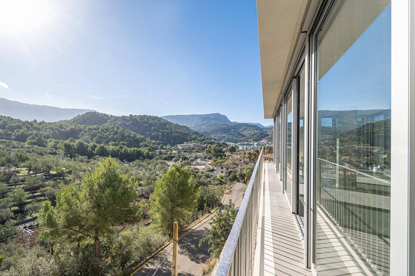 4 soverom Villa til salgs i Puerto de Soller / Port de Soller med svømmebasseng garasje - € 2 700 000 (Ref: 9428710)