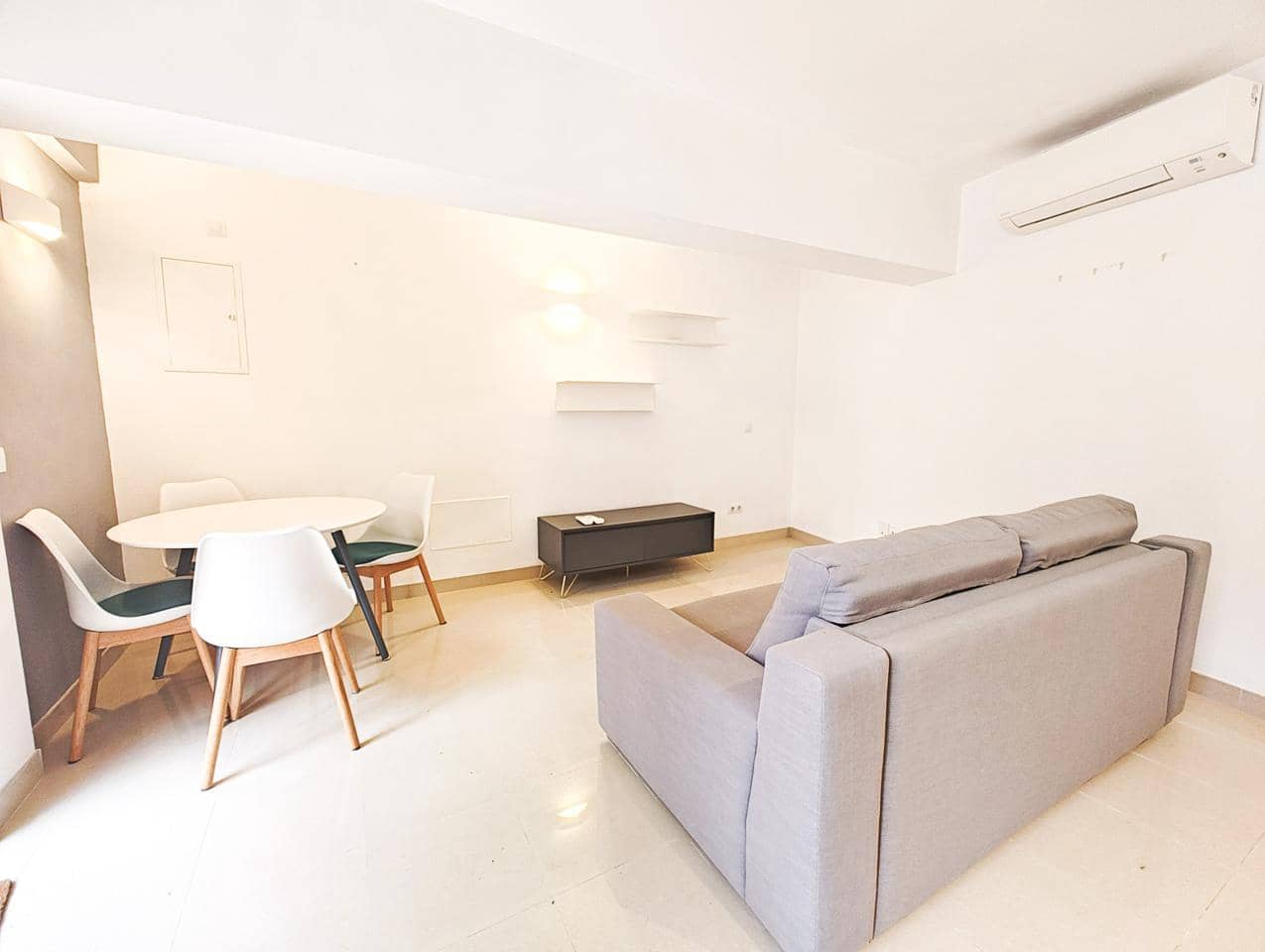 1 bedroom Flat for rent in Puerto de Soller / Port de Soller - € 1,600 (Ref: 9566444)