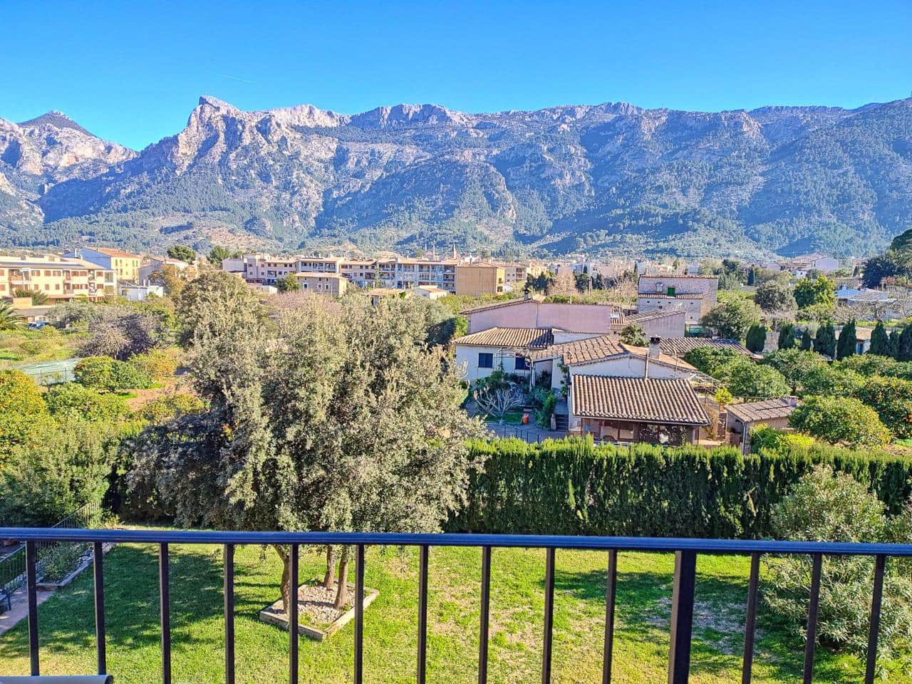 3 slaapkamer Flat te koop in Soller met zwembad garage - € 675.000 (Ref: 9645813)