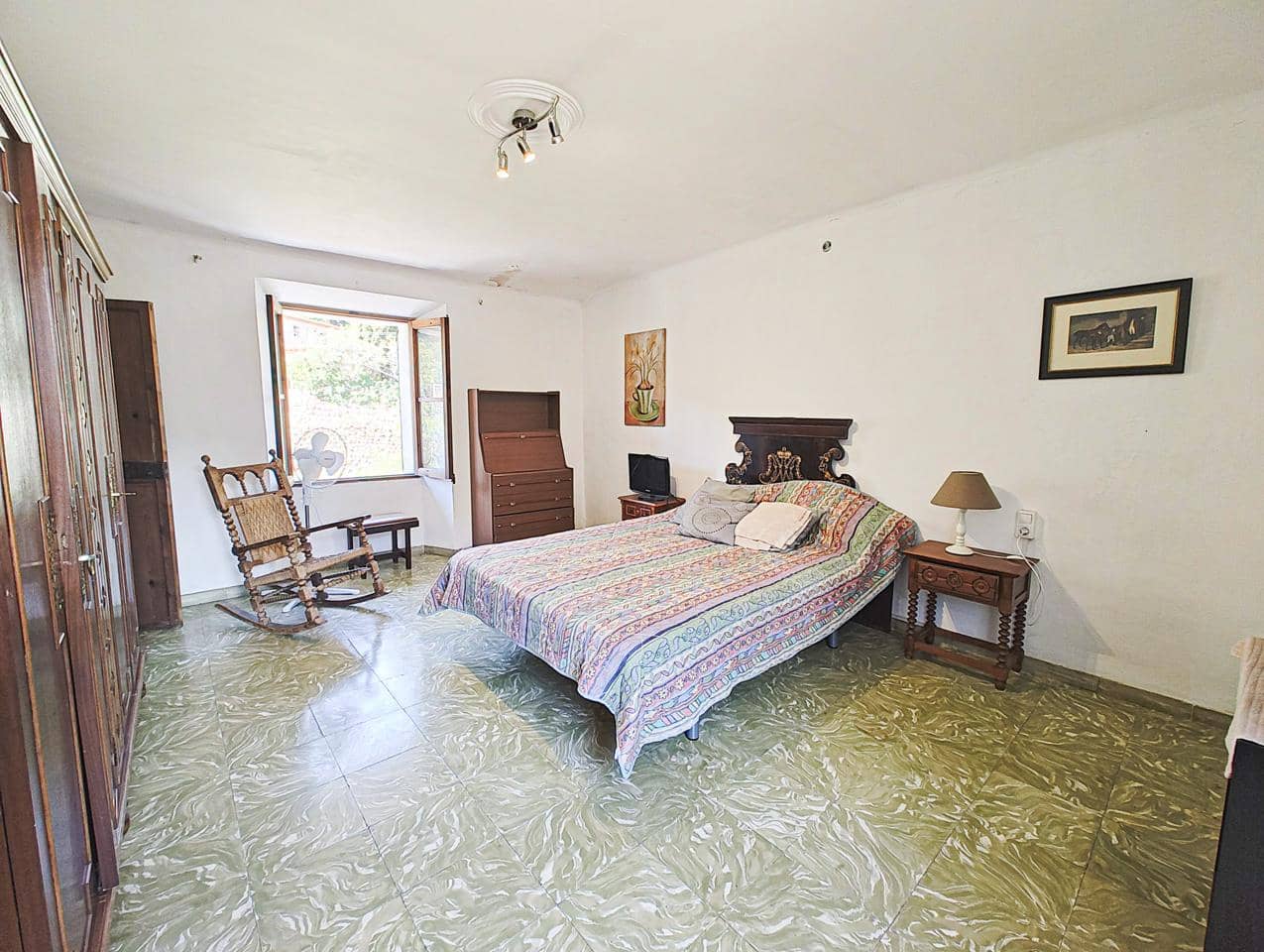 5 makuuhuone Huvila myytävänä paikassa Soller mukana 
autotalli - 650 000 € (Ref: 9679138)