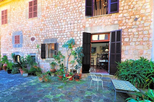 8 chambre Finca/Maison de Campagne à vendre à Fornalutx - 2 700 000 € (Ref: 9696349)