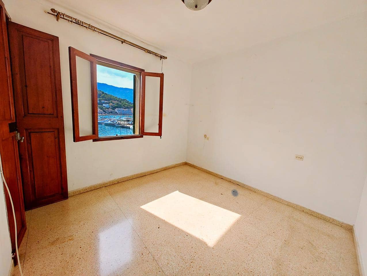 3 bedroom Flat for sale in Puerto de Soller / Port de Soller - € 700,000 (Ref: 9696350)