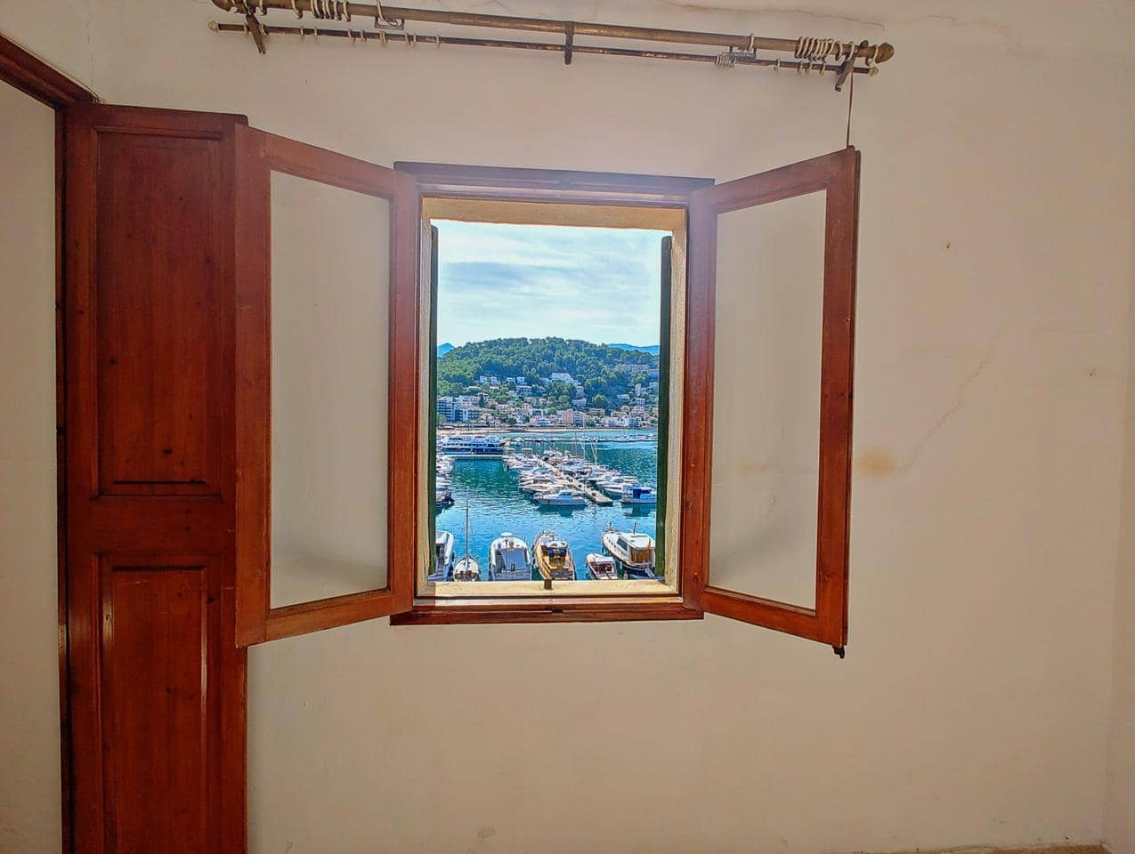 3 bedroom Flat for sale in Puerto de Soller / Port de Soller - € 700,000 (Ref: 9696350)