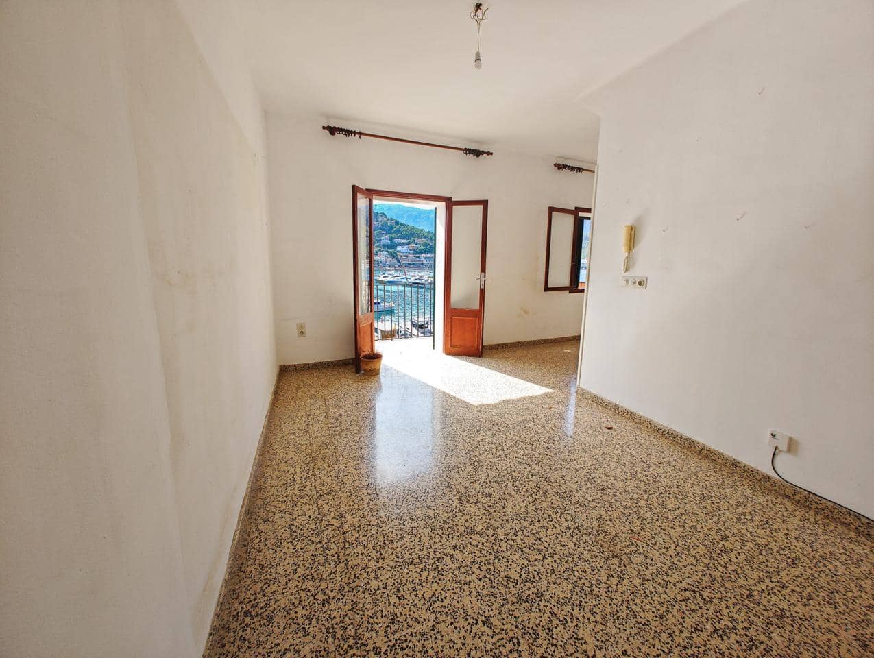 3 bedroom Flat for sale in Puerto de Soller / Port de Soller - € 700,000 (Ref: 9696350)