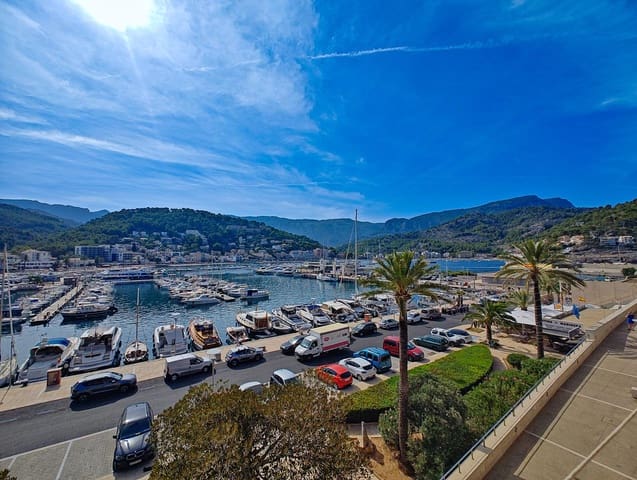 3 bedroom Flat for sale in Puerto de Soller / Port de Soller, Sóller - € 700,000 (Ref: 9696350)