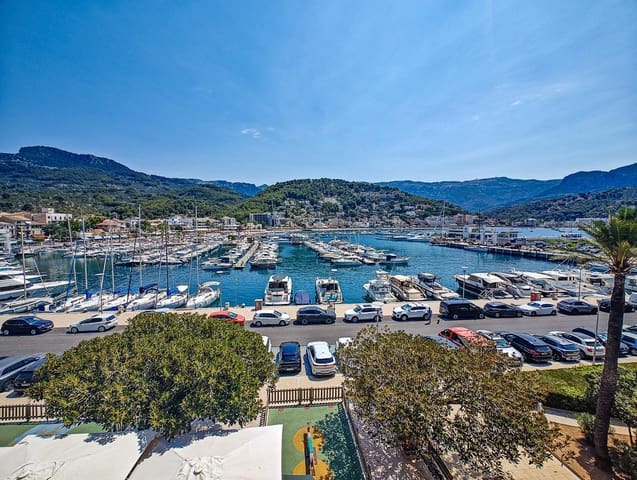 3 bedroom Flat for sale in Puerto de Soller / Port de Soller, Sóller - € 700,000 (Ref: 9696350)