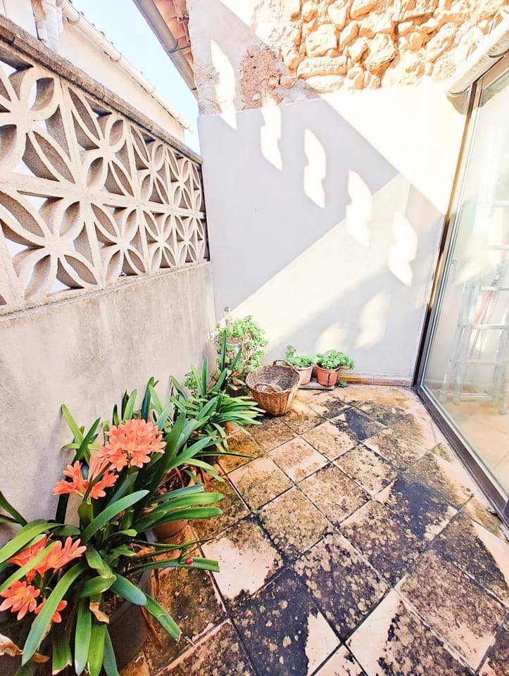 5 bedroom Villa for sale in Soller - € 650,000 (Ref: 9696889)