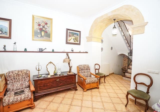 5 bedroom Villa for sale in Sóller - € 650,000 (Ref: 9696889)