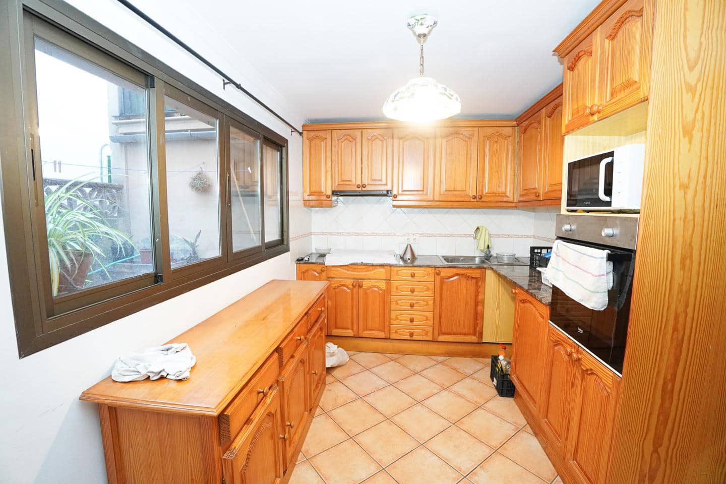 5 bedroom Villa for sale in Soller - € 650,000 (Ref: 9696889)