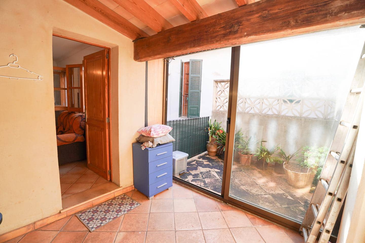 5 bedroom Villa for sale in Soller - € 650,000 (Ref: 9696889)