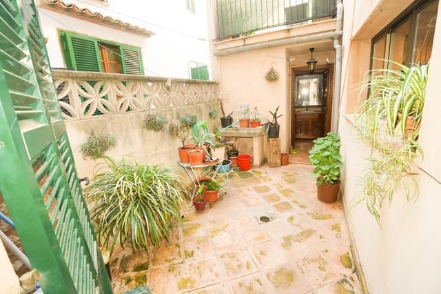 5 bedroom Villa for sale in Sóller - € 650,000 (Ref: 9696889)