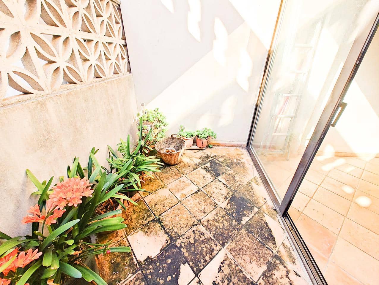 5 bedroom Villa for sale in Soller - € 650,000 (Ref: 9696889)