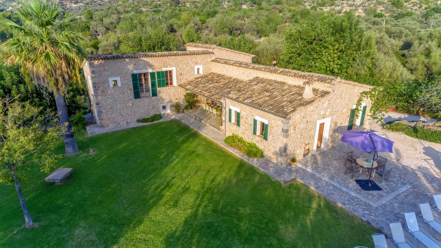 5 bedroom Finca/Country House for rent in Puerto de Soller / Port de Soller with garage - € 4,800 (Ref: 9816399)