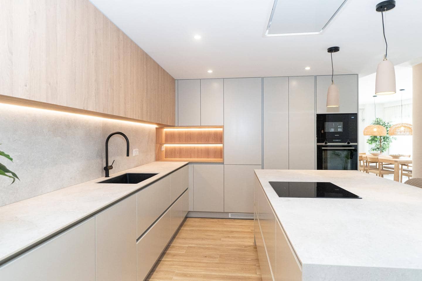 3 slaapkamer Flat te koop in Puerto de Soller / Port de Soller met garage - € 1.590.000 (Ref: 9882437)