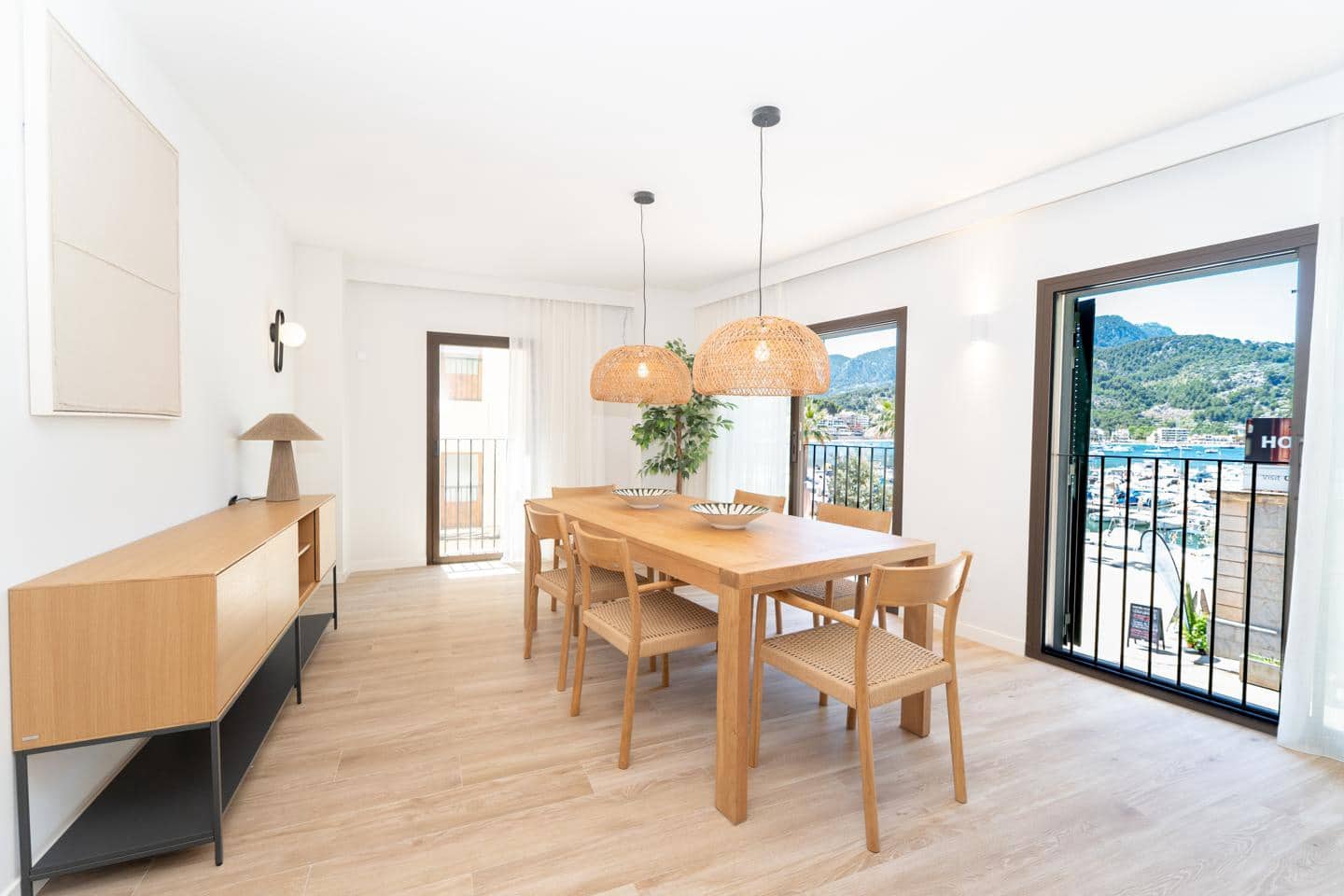 3 slaapkamer Flat te koop in Puerto de Soller / Port de Soller met garage - € 1.590.000 (Ref: 9882437)