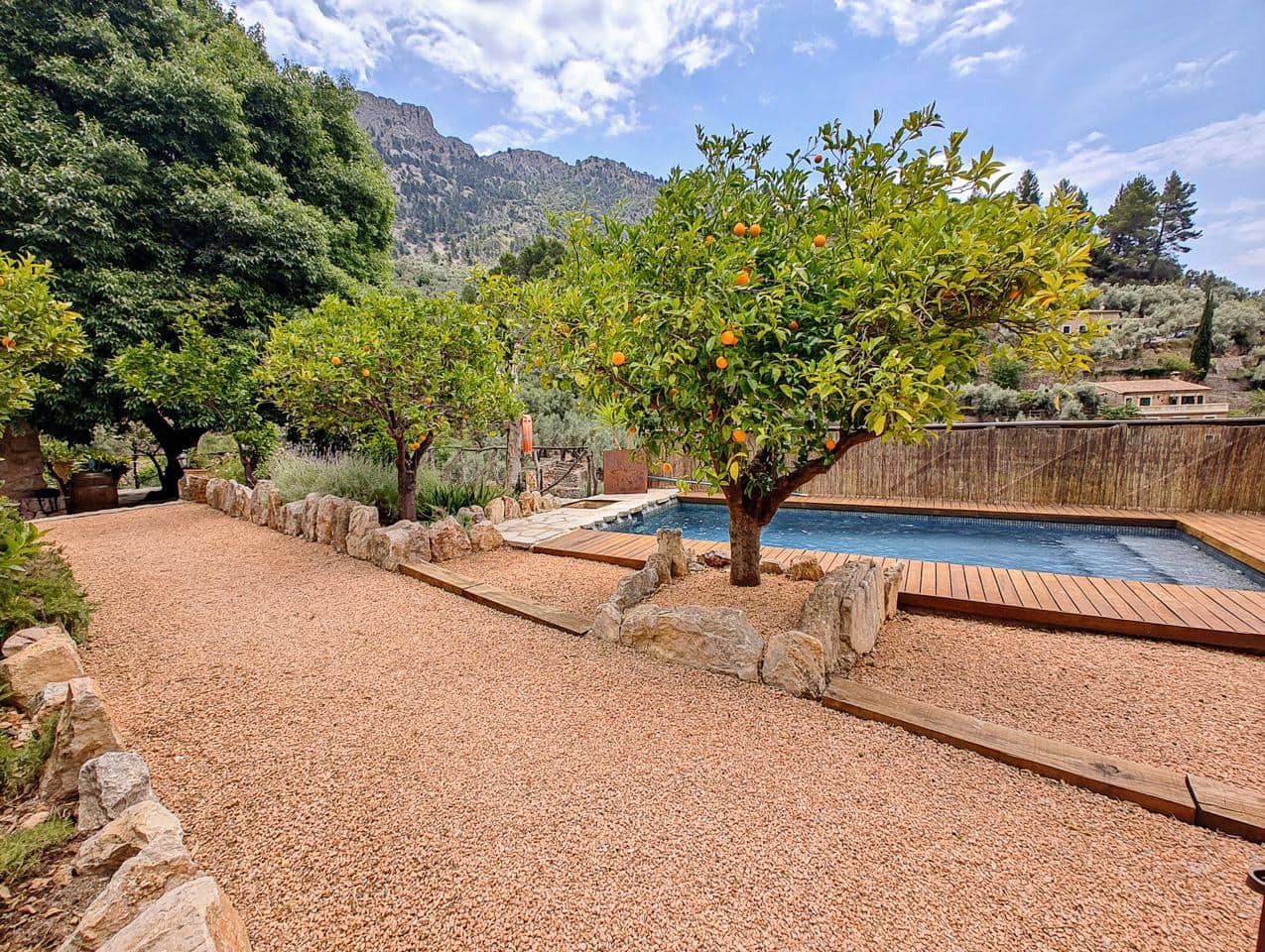 2 camera da letto Finca/Casa di Campagna da affittare in Fornalutx con piscina garage - 3.500 € (Rif: 9908269)