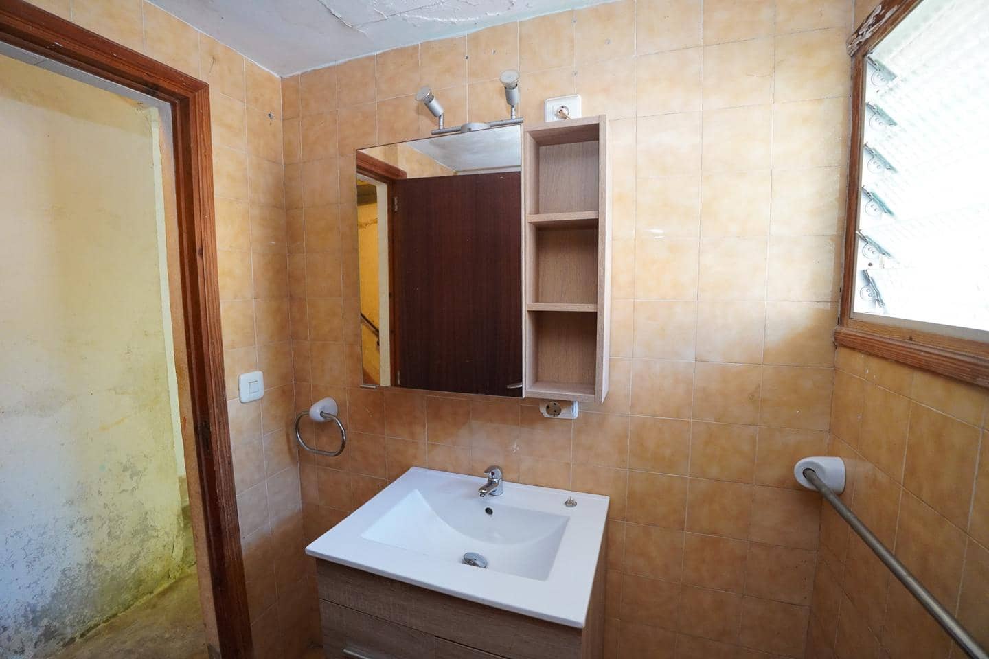 2 slaapkamer Villa te koop in Soller - € 650.000 (Ref: 9909823)