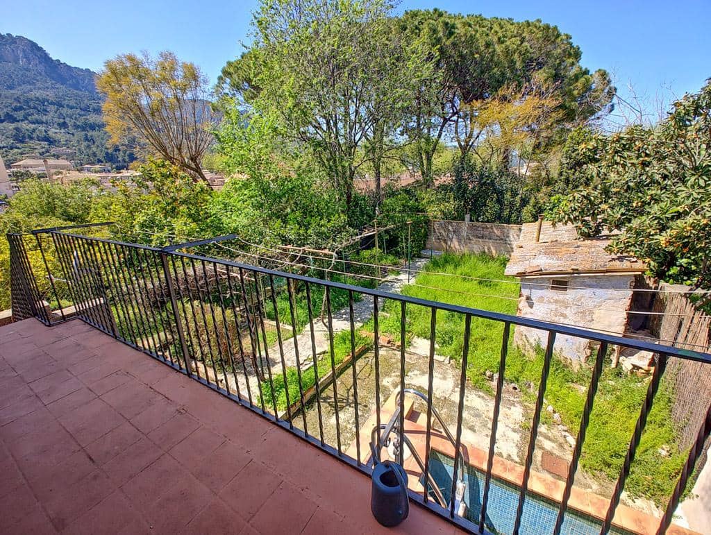 2 slaapkamer Villa te koop in Soller - € 650.000 (Ref: 9909823)