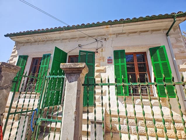 2 slaapkamer Villa te koop in Sóller - € 650.000 (Ref: 9909823)