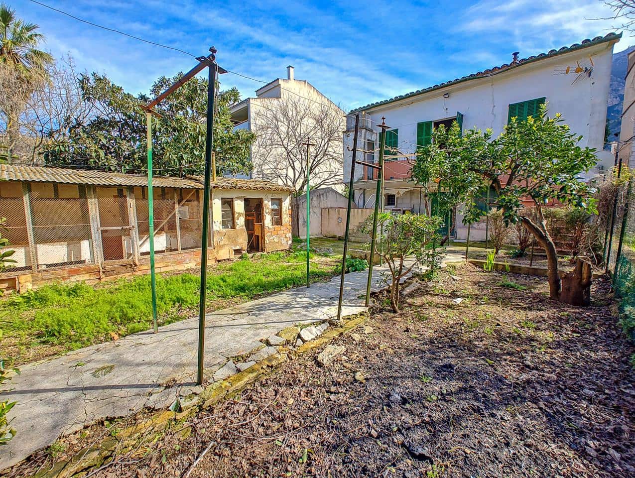 2 slaapkamer Villa te koop in Soller - € 650.000 (Ref: 9909823)
