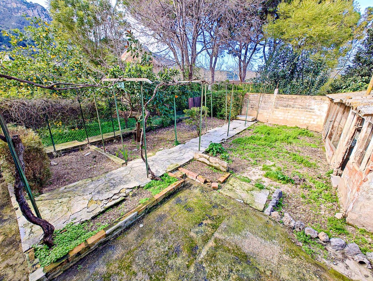 2 slaapkamer Villa te koop in Soller - € 650.000 (Ref: 9909823)